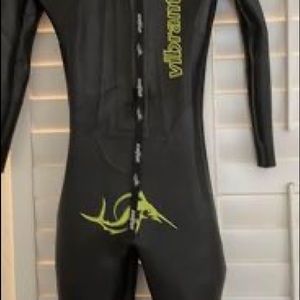 Sz small scuba suit